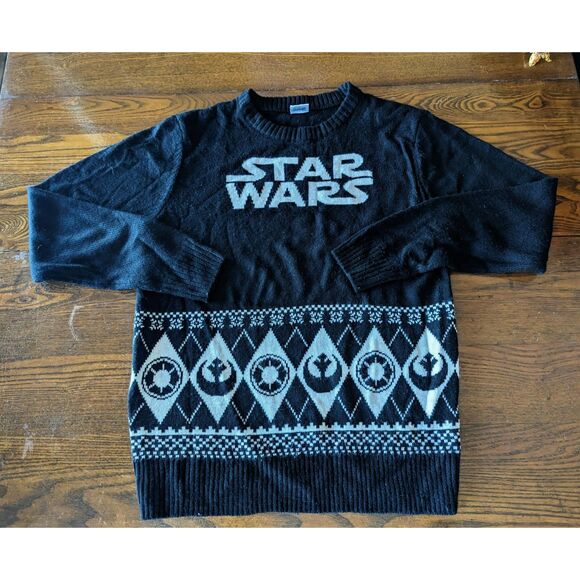 Star Wars womens black & white sweater    Sz M - Picture 2 of 9